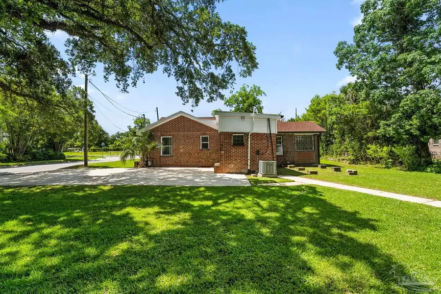 1000 W Lee St, Pensacola, FL 32501 - Image #2