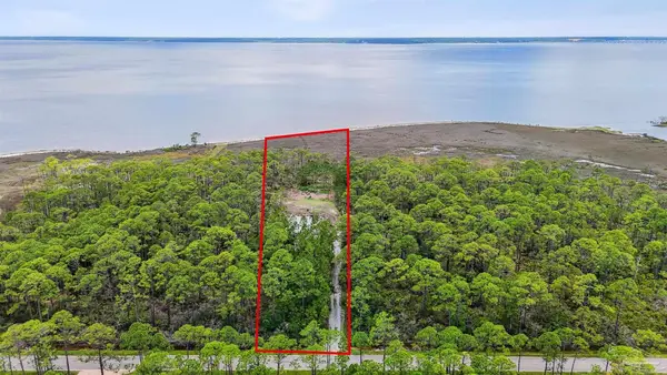 1301 Pearson Rd, Milton, FL 32583