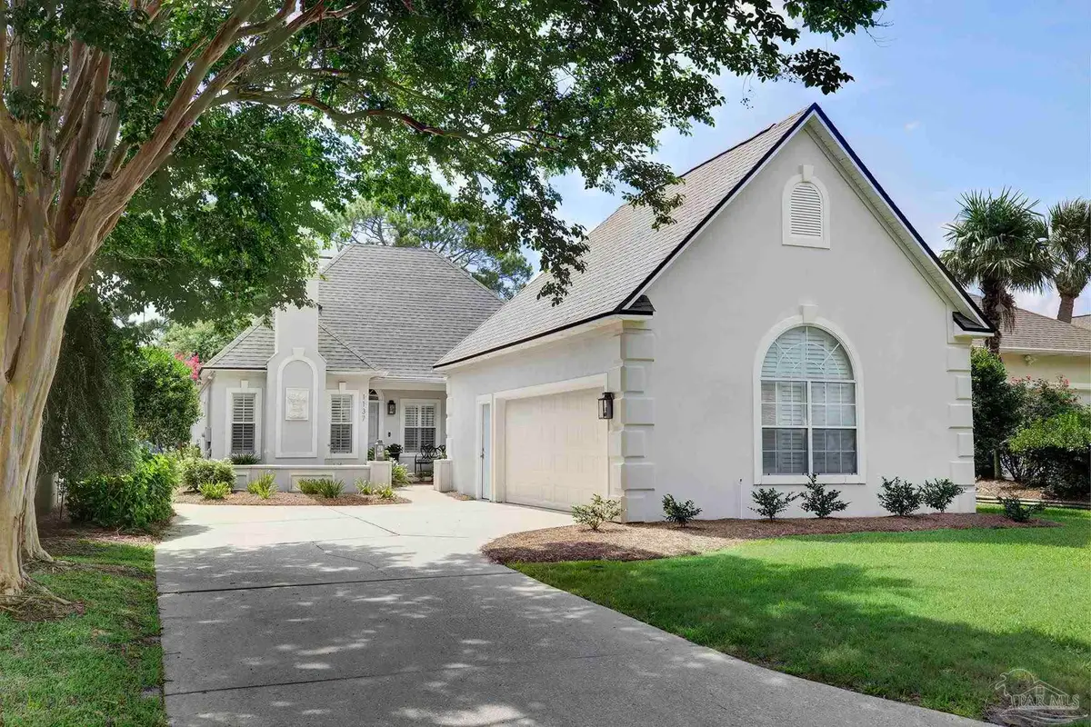 1137 Willowood Cir, Gulf Breeze, FL 32563 - Image #1