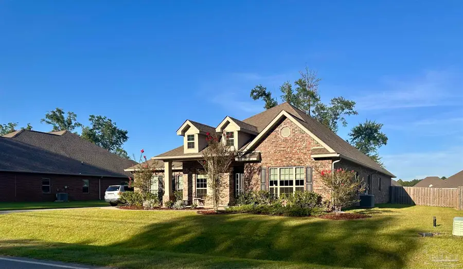 320 Nowak Rd, Cantonment, FL 32533 - Image #2