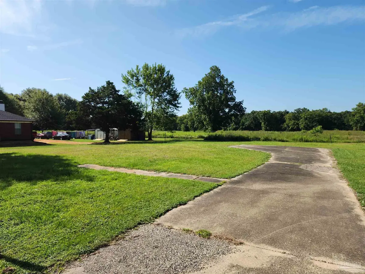 510 Mcrae St, Atmore, AL 36502 - Image #1