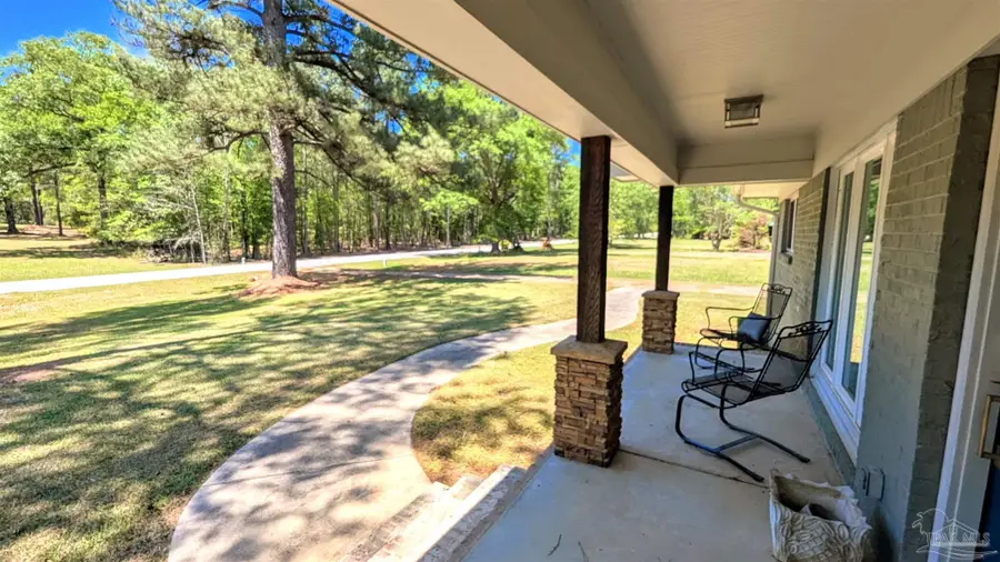 203 Gordy St, Chatom, AL 36518 - Image #2