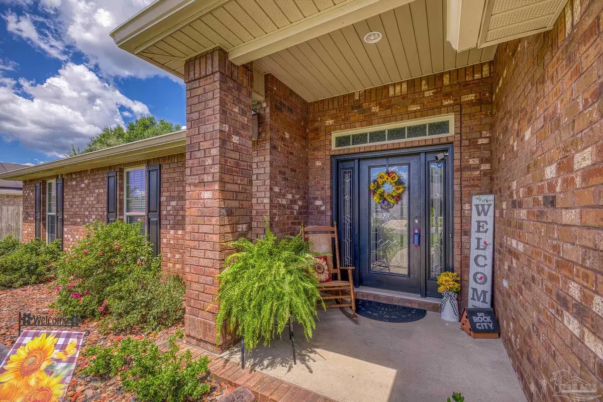 6065 Autumn Pines Cir, Pace, FL 32571 - Image #1