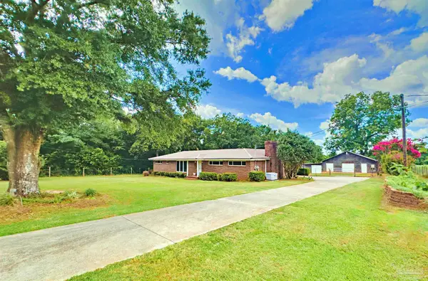 3224 Hwy 4, Jay, FL 32565