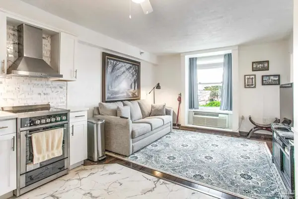 224 E Garden St #351, Pensacola, FL 32502