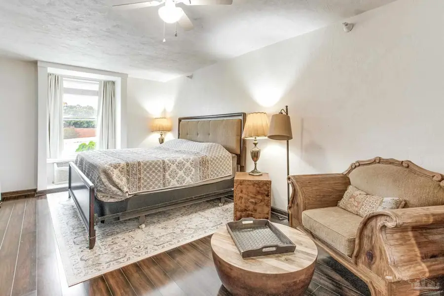 224 E Garden St #351, Pensacola, FL 32502 - Image #3