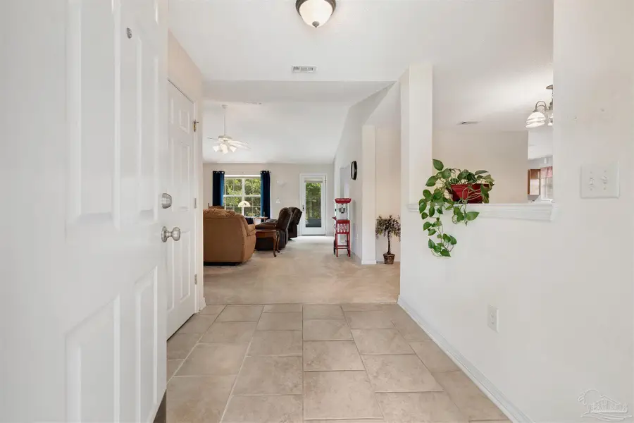 4898 Jaimee Leigh Dr, Milton, FL 32570 - Image #2