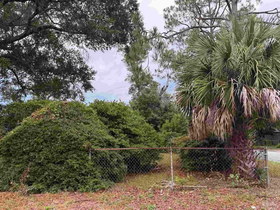 3100 N 6th Ave, Pensacola, FL 32503 - Image #2