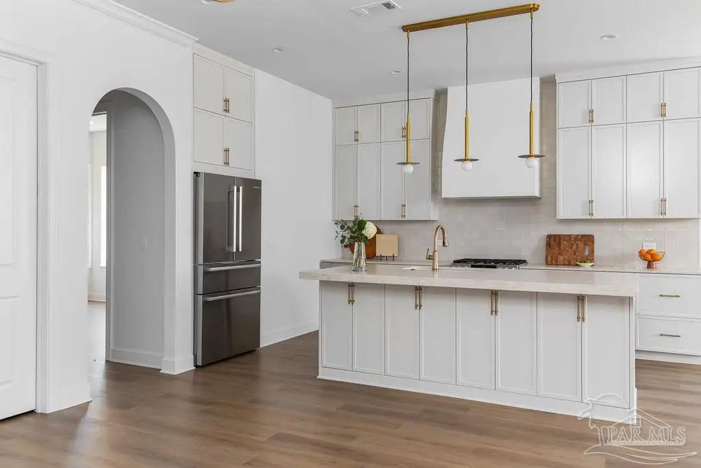 1412 E Bobe St, Pensacola, FL 32503 - Image #1