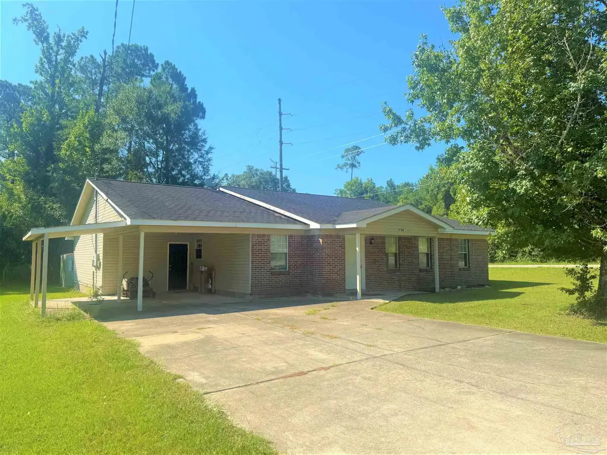 1704 Pine St, Flomaton, AL 36441 - #1
