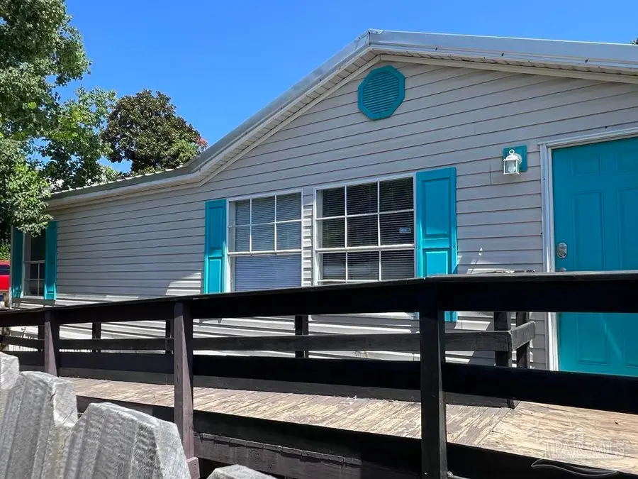 815 N N St, Pensacola, FL 32501 - Image #2
