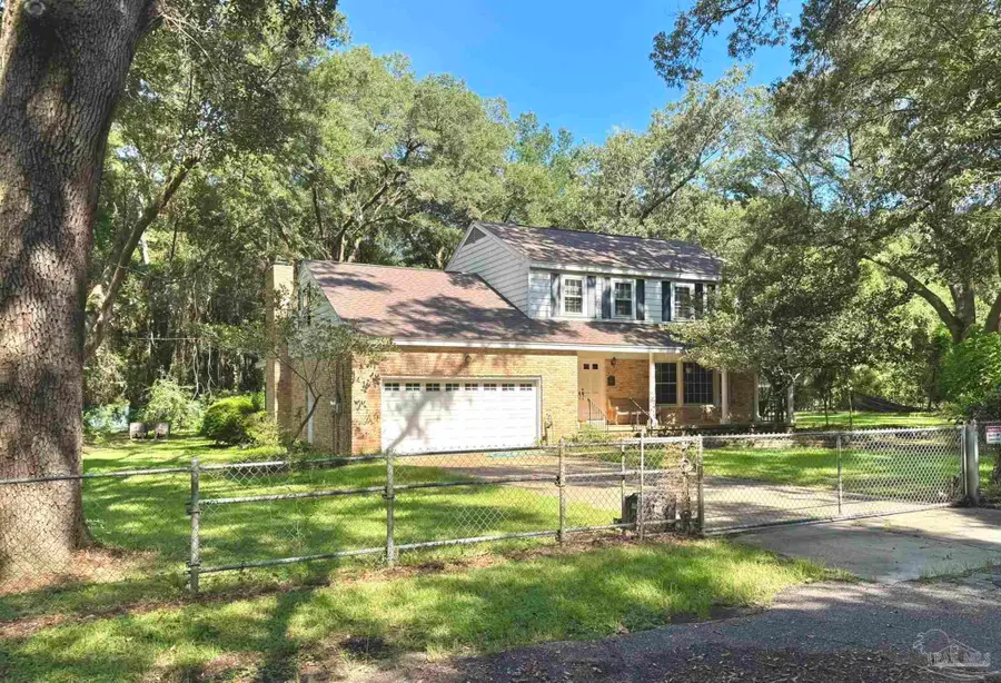 4534 Sheffield Dr, Pace, FL 32571 - Image #2