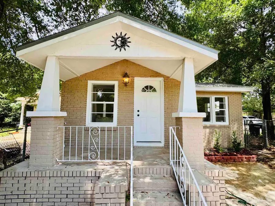 114 E Maxwell St, Pensacola, FL 32503 - Image #2