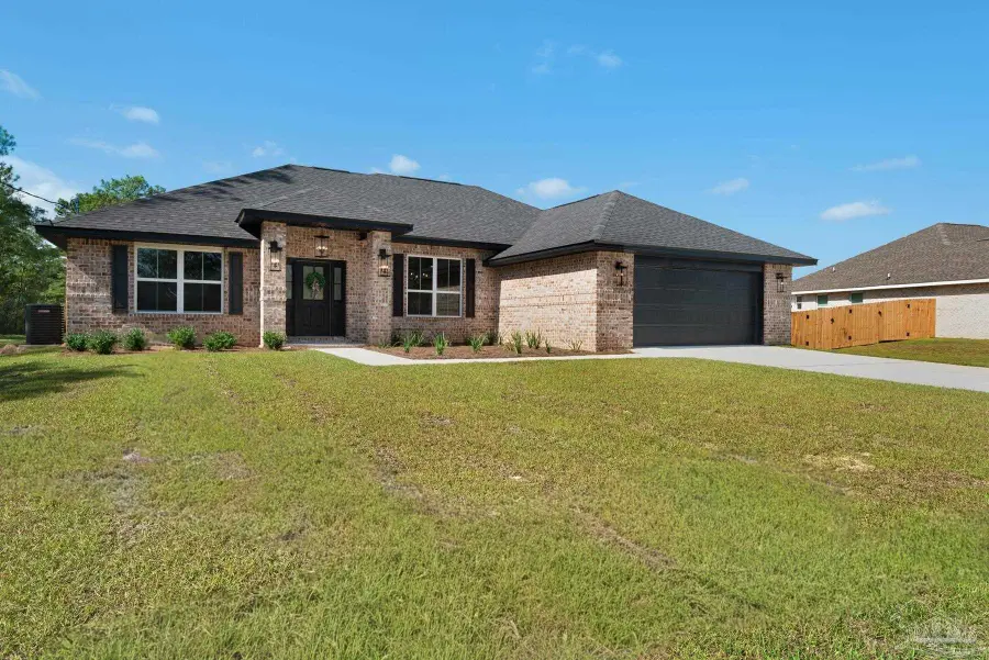 7937 Twin Lake Dr, Milton, FL 32583 - Image #2