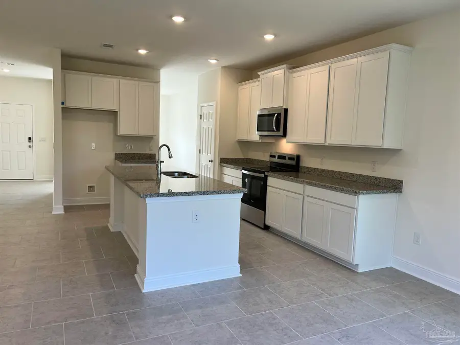 7693 Piper Cir, Milton, FL 32570 - #3