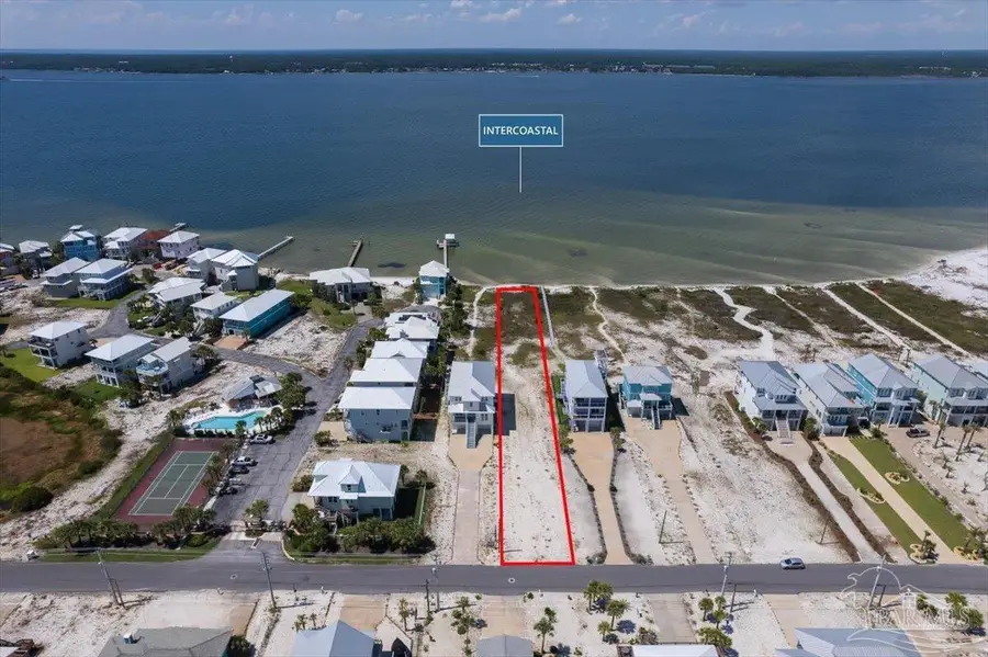 7702 White Sands Blvd, Navarre, FL 32566 - Image #3