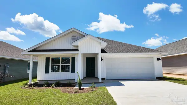 6368 Firefly Dr, Milton, FL 32583