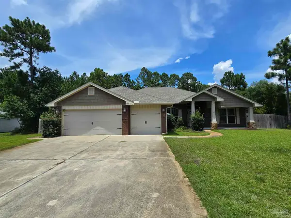 6846 Leisure St, Navarre, FL 32566