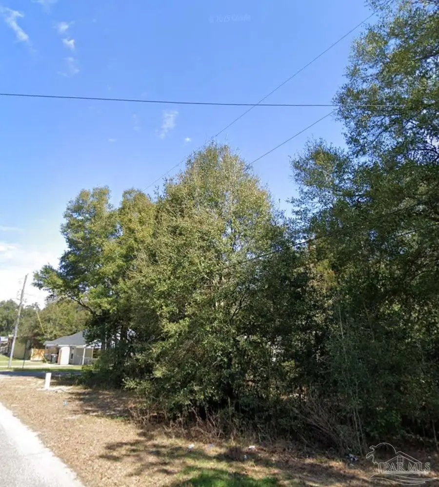 6214 Montgomery Ave, Pensacola, FL 32526 - Image #3