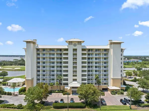 645 Lost Key Dr #204, Pensacola, FL 32507