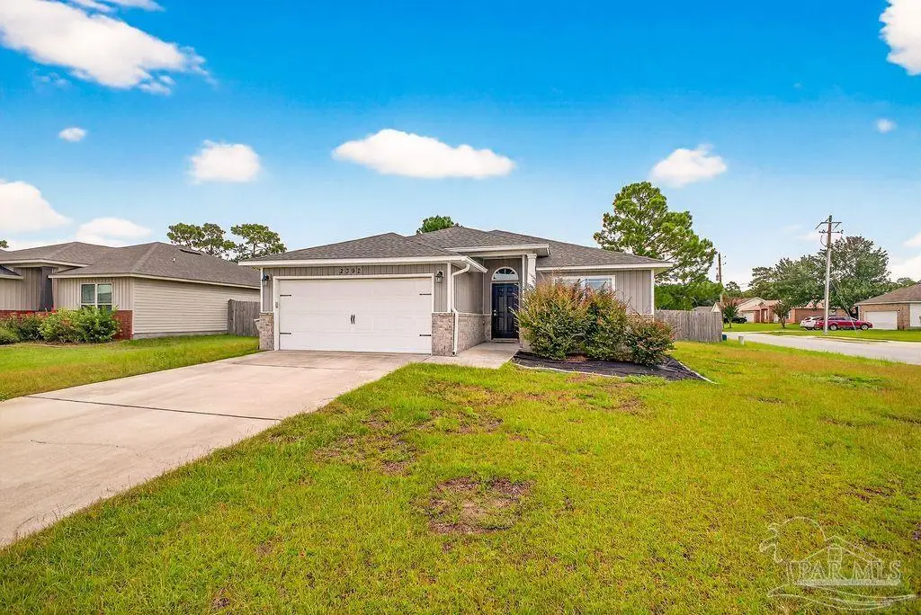2392 Spur Ln, Gulf Breeze, FL 32563 - #1