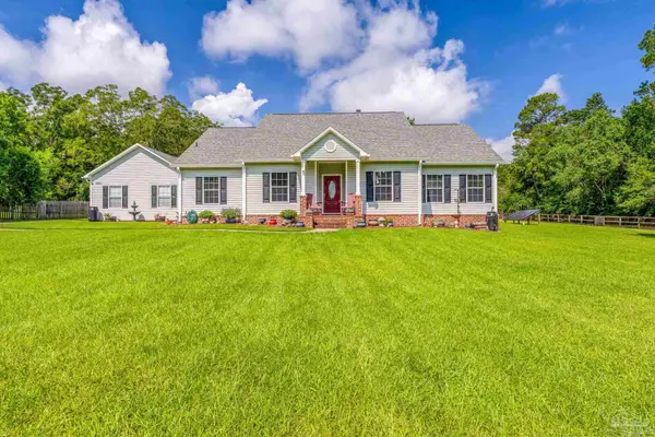 2301 Parker Rd, Cantonment, FL 32533