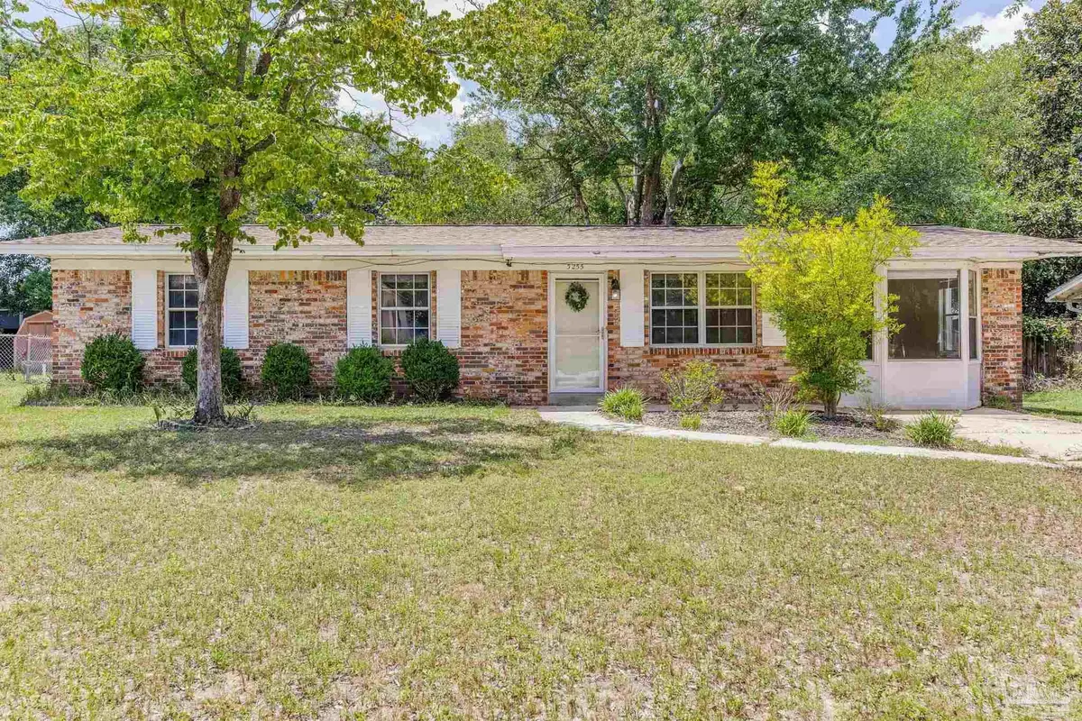 3255 Newton Dr, Pensacola, FL 32503 - #1