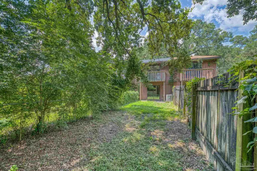 8134 Stonebrook Dr, Pensacola, FL 32514 - Image #3