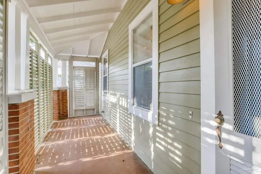 1316 N Davis Hwy, Pensacola, FL 32503 - Image #2