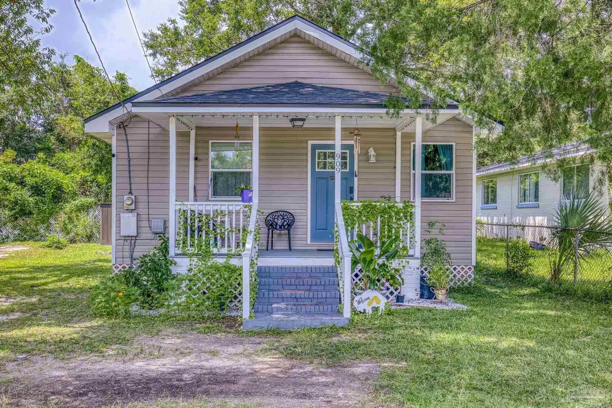 909 N M St, Pensacola, FL 32501 - Image #1