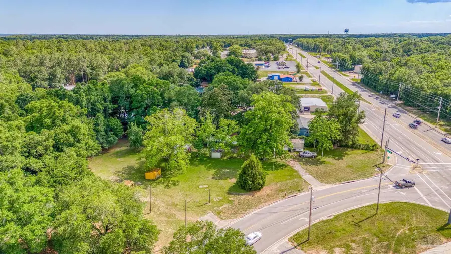 5901 Carroll Rd, Milton, FL 32583 - Image #3