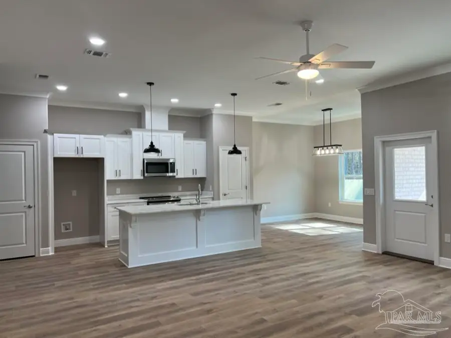 8401 Sevilla St, Navarre, FL 32566 - Image #2