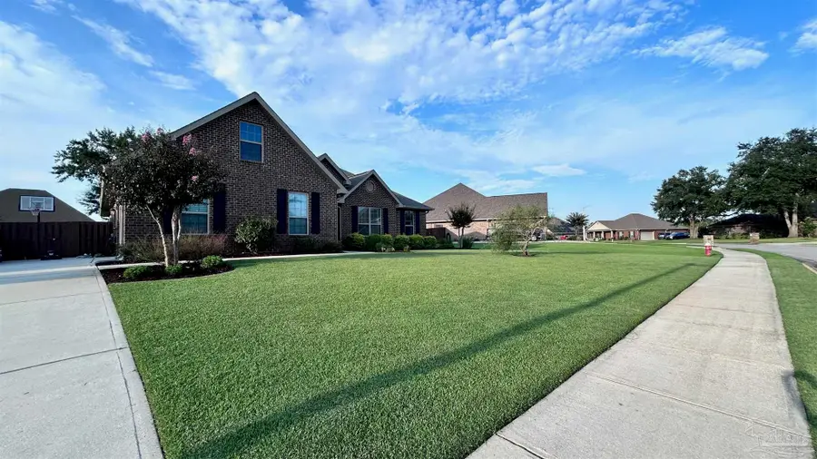 4184 S Cambridge Way, Pace, FL 32571 - Image #2