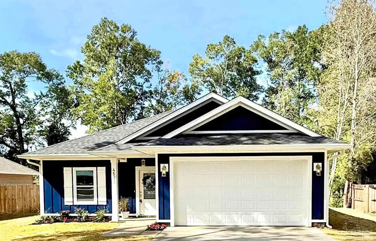 4523 Morningside Ln, Milton, FL 32583 - #1