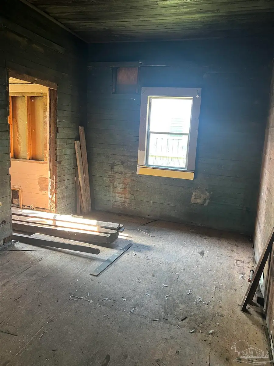 1801 N 7th Ave, Pensacola, FL 32503 - Image #2