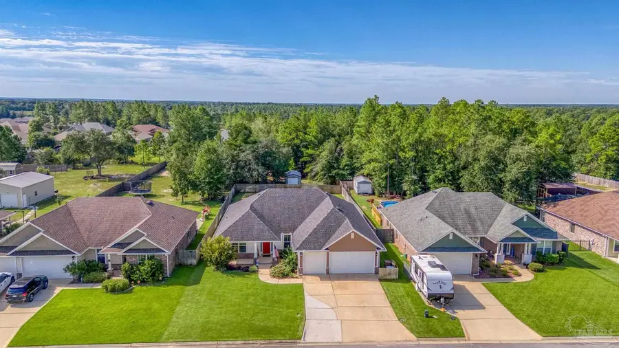 7979 Majestic Cypress Dr, Milton, FL 32583 - Image #3