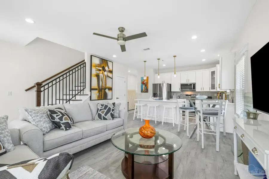 1940 Barrancas Ave, Pensacola, FL 32502 - Image #3