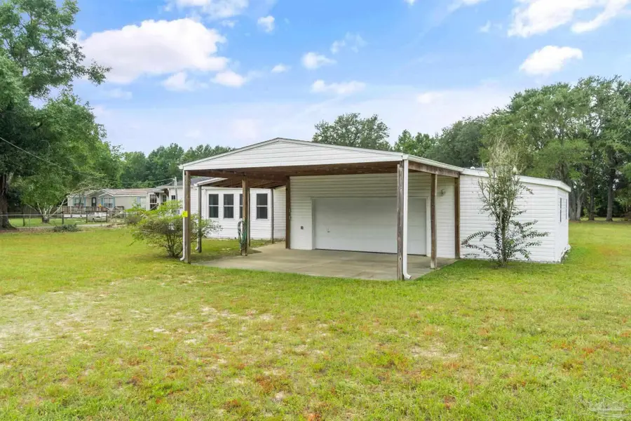 4441 Sleepy Hammock Dr, Milton, FL 32583 - Image #2