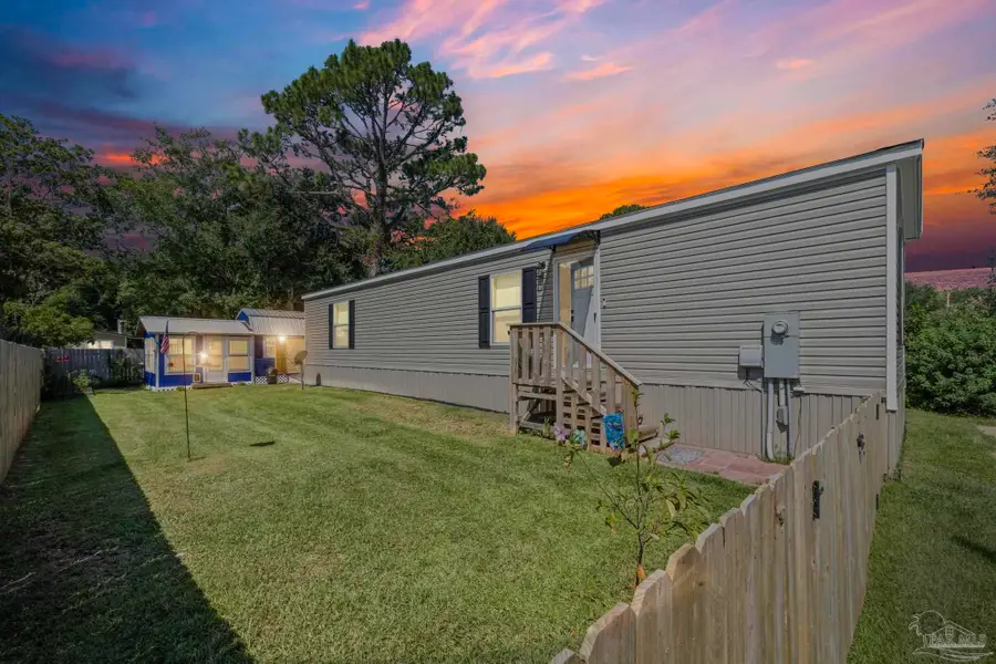 2401 San Juan Grande, Pensacola, FL 32507 - Image #2