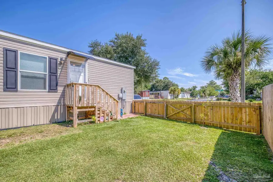 2401 San Juan Grande, Pensacola, FL 32507 - Image #3