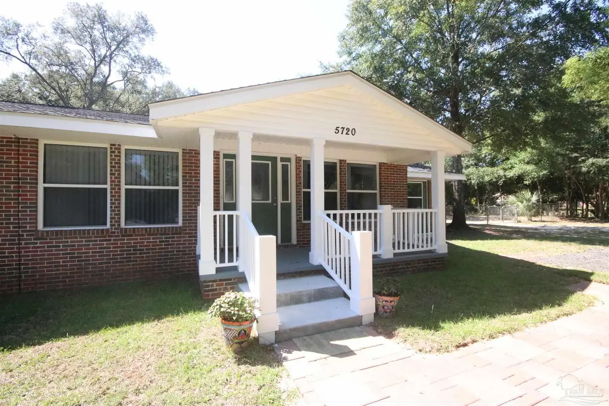 5720 Redwood Dr, Milton, FL 32570 - Image #1