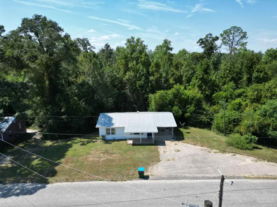 110 Holt St, Flomaton, AL 36441 - Image #2