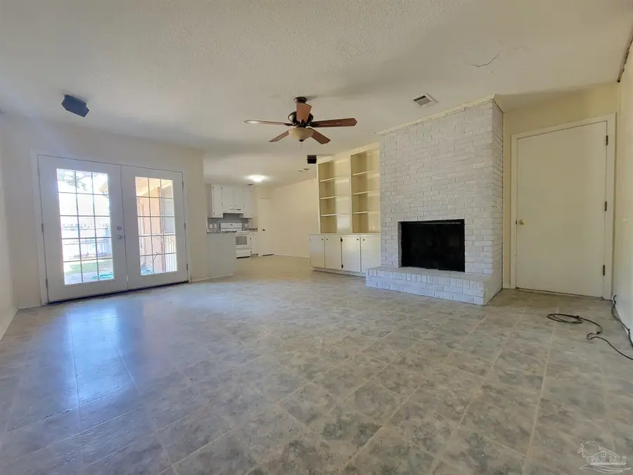 4201 Burtonwood Dr, Pensacola, FL 32514 - Image #3