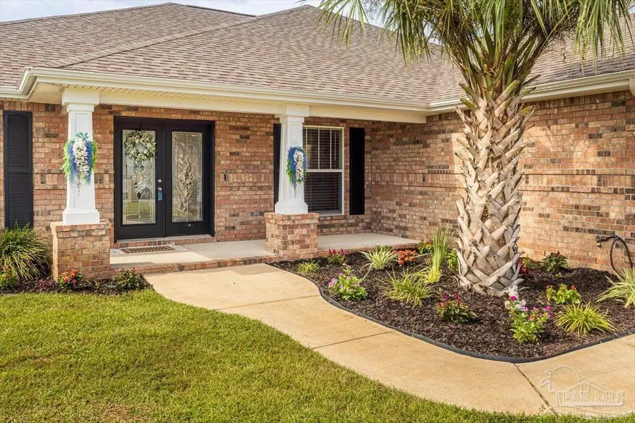 9772 Misty Meadow Ln, Navarre, FL 32566 - Image #2