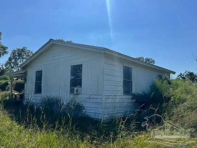 7131 Stucky Rd, Century, FL 32535 - Image #3