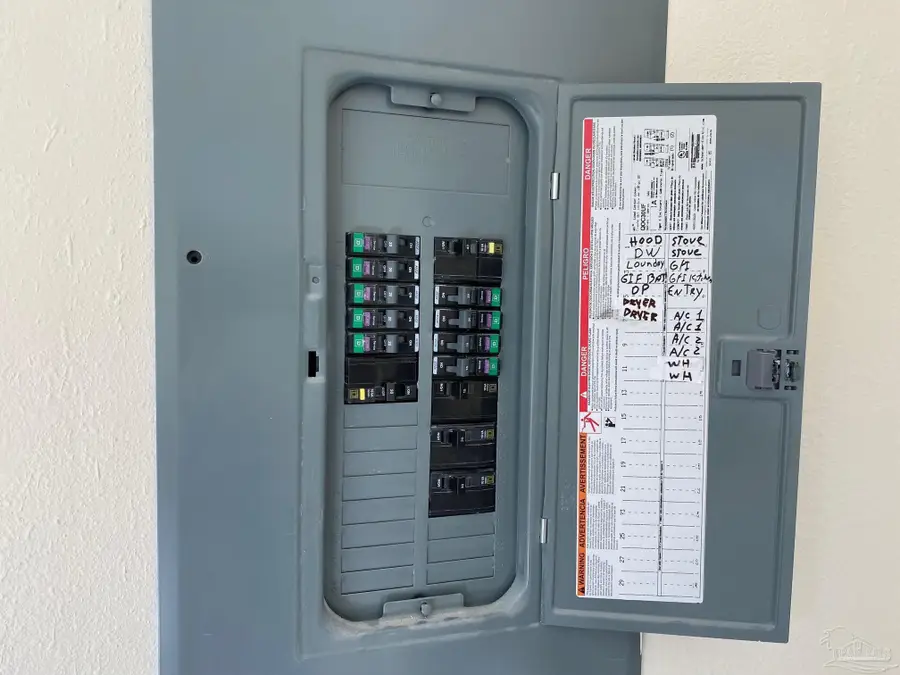 7059 & 7061 Milton Dr, Milton, FL 32583 - Image #3