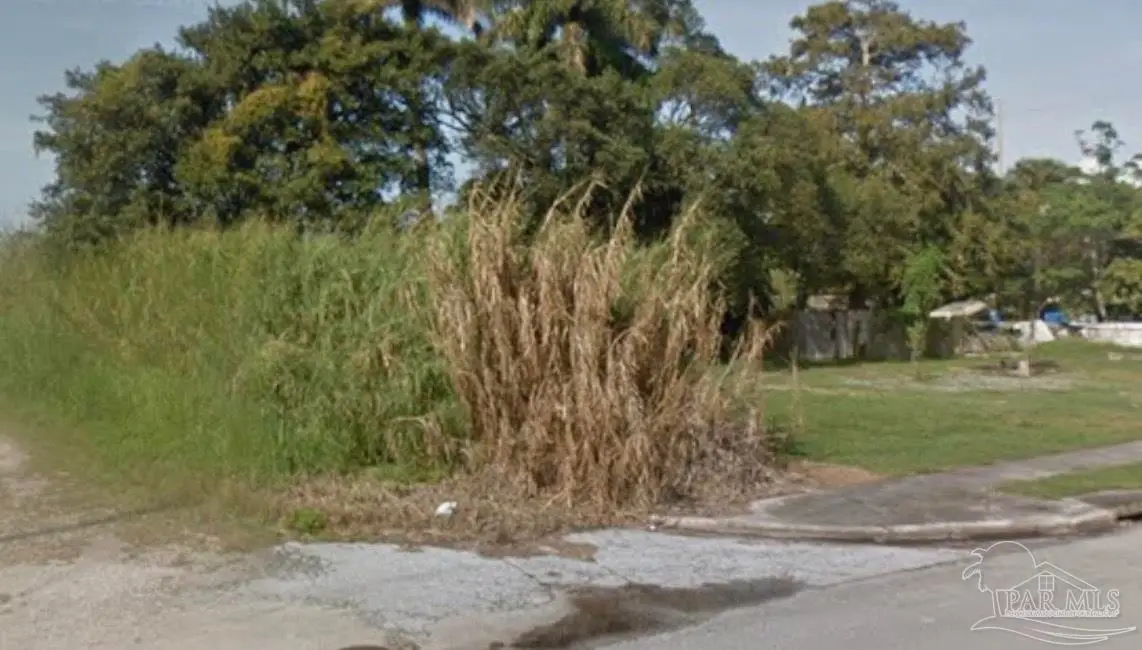 12537 Lakeshore Dr, Canal Point, FL 33438 - Image #1