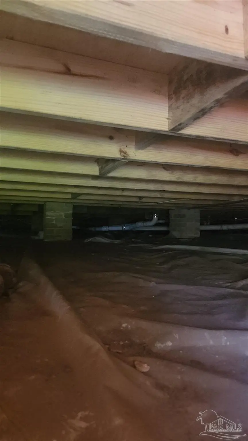 301 Homeland Ave, Cantonment, FL 32533 - Image #2