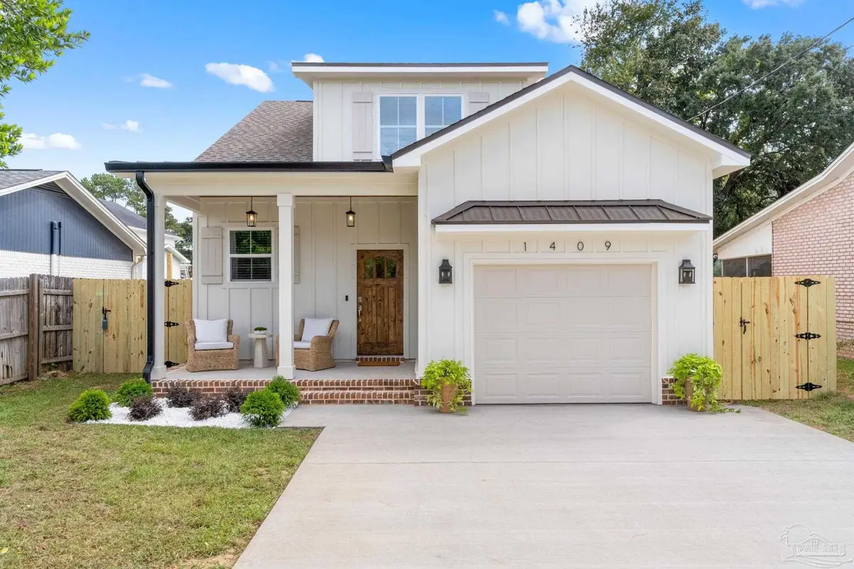 1409 E Leonard St, Pensacola, FL 32503 - #1