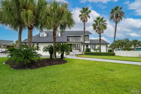 5420 Grande Lagoon Blvd, Pensacola, FL 32507